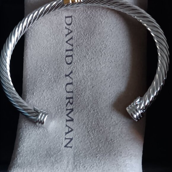 Pre - Owned David Yurman and Emerald Station Cuff Br - Picture 6 of 6